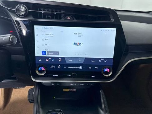 Used 2025 Lexus RZ 450e image 21