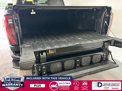 Used 2024 GMC Sierra 2500 AT4 w/ AT4 Premium Plus Package AWD/4WD image 8