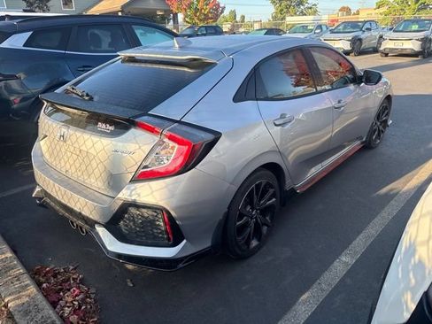 Used 2019 Honda Civic Sport image 2