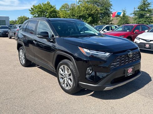 Used 2024 Toyota RAV4 Limited w/ Advanced Technology Package AWD/4WD image 11