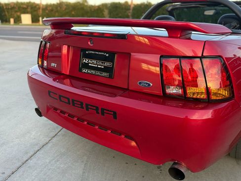 Used 2001 Ford Mustang Cobra image 22