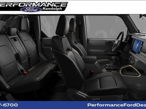 New 2026 Ford Bronco Badlands AWD/4WD image 1