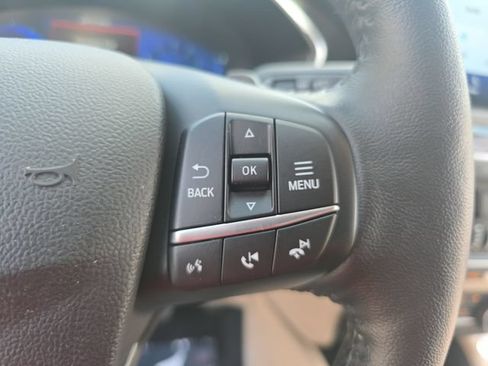 Used 2020 Ford Escape Titanium AWD/4WD image 19