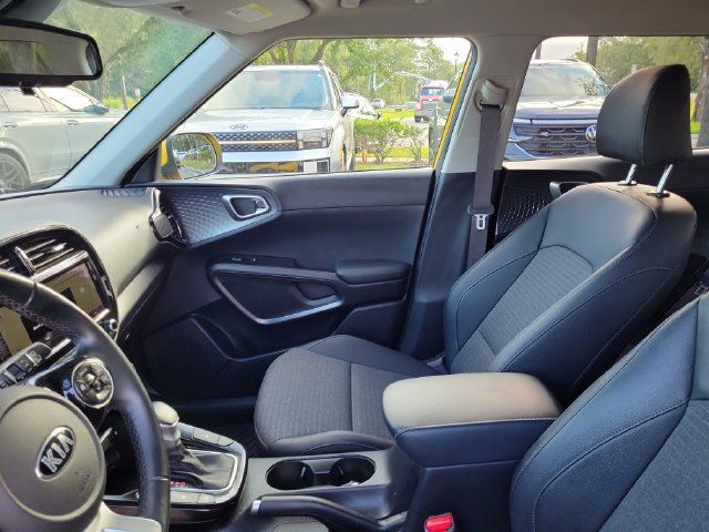 Used 2020 Kia Soul EX w/ Option Group 015 FWD image 19
