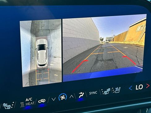 New 2025 Chevrolet Equinox EV RS w/ Active Safety Package 3 AWD/4WD image 20