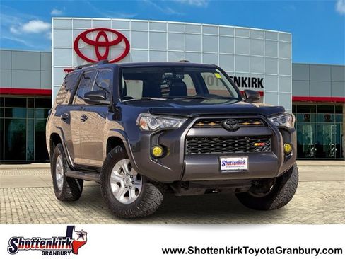 Used 2015 Toyota 4Runner SR5 Premium image 1