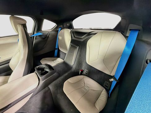 Used 2015 BMW i8 AWD/4WD image 23