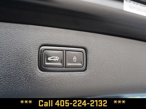Used 2025 Genesis GV80 2.5T Standard AWD/4WD image 26