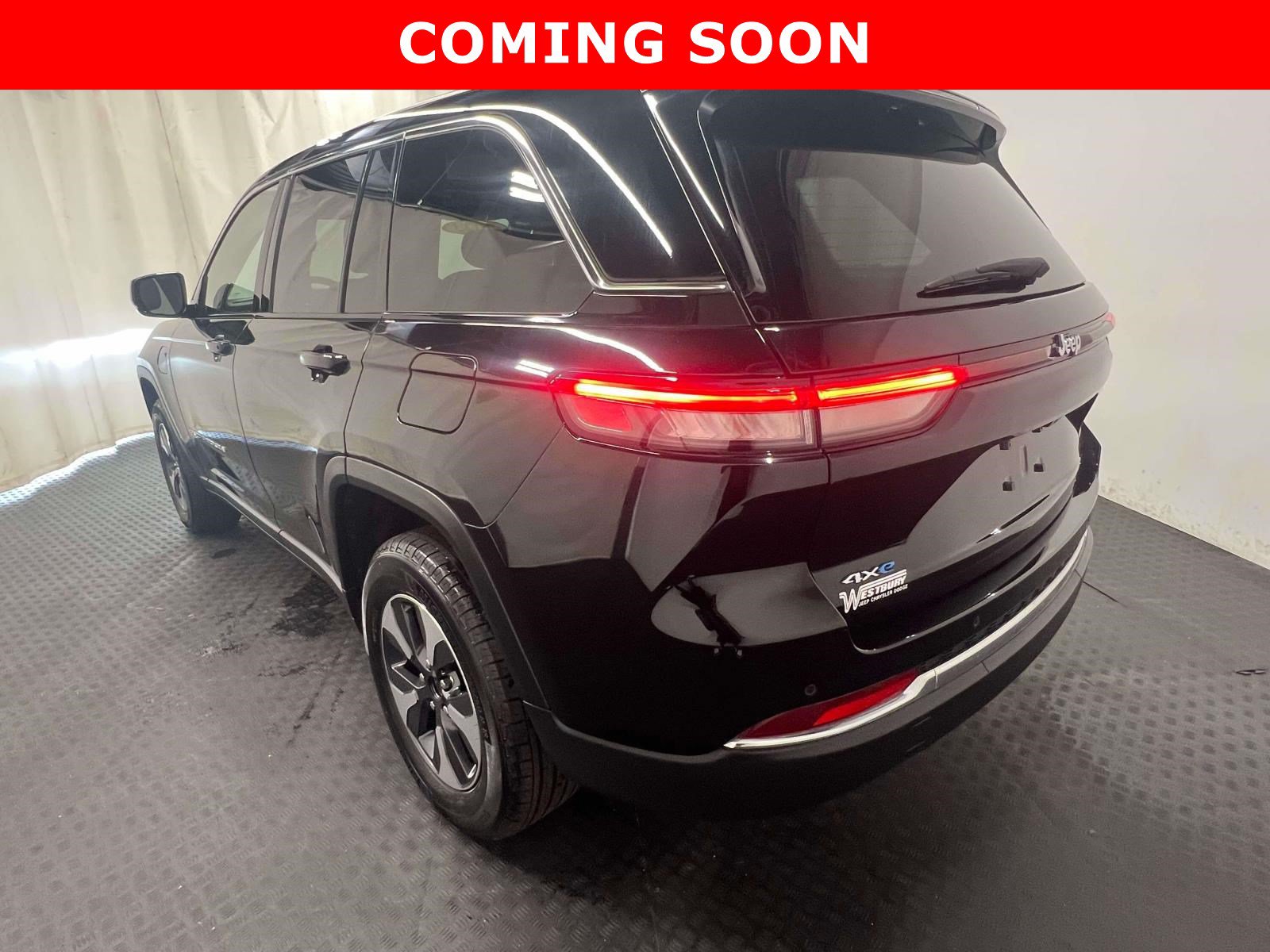 Used 2023 Jeep Grand Cherokee 4WD 4xe image 8