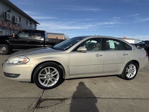 Used 2008 Chevrolet Impala LTZ image 2