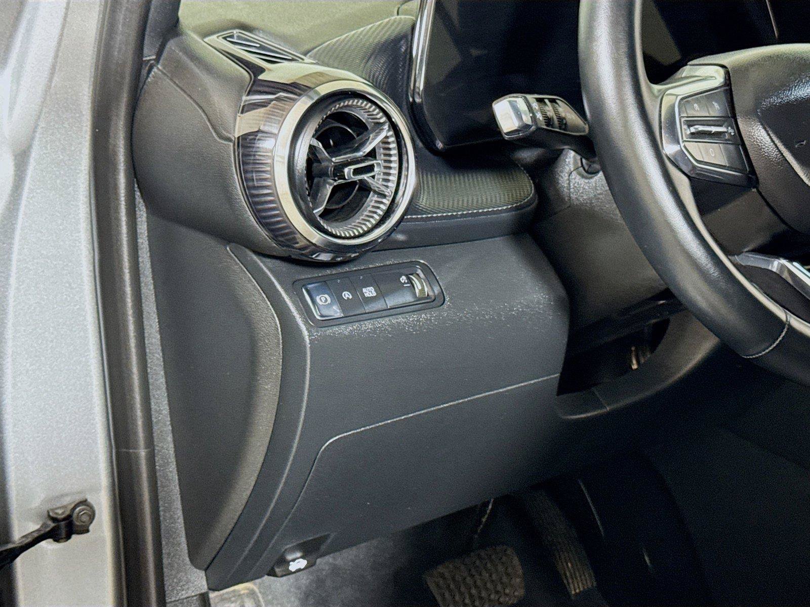Certified 2026 Chevrolet Equinox LT FWD image 8