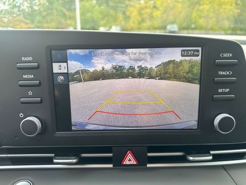 Used 2025 Hyundai Elantra Sport image 34