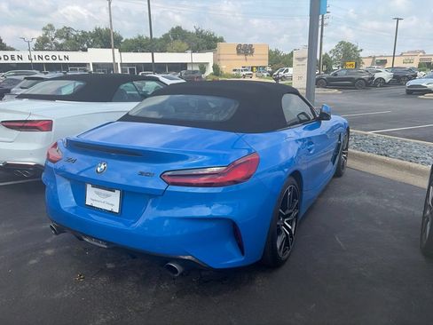 Used 2019 BMW Z4 sDrive30i RWD image 2