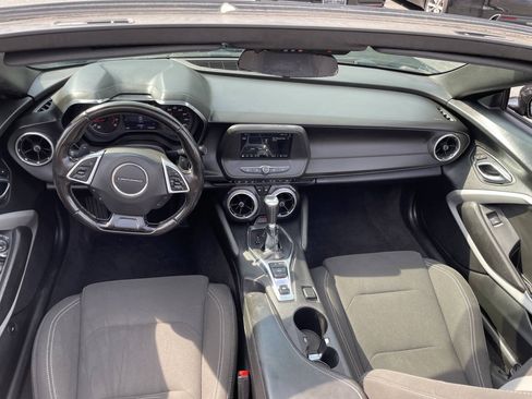 Used 2019 Chevrolet Camaro LT RWD image 15