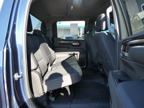 Certified 2022 Chevrolet Silverado 1500 RST image 17