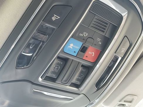 Used 2023 Jeep Grand Cherokee L Laredo AWD/4WD image 22