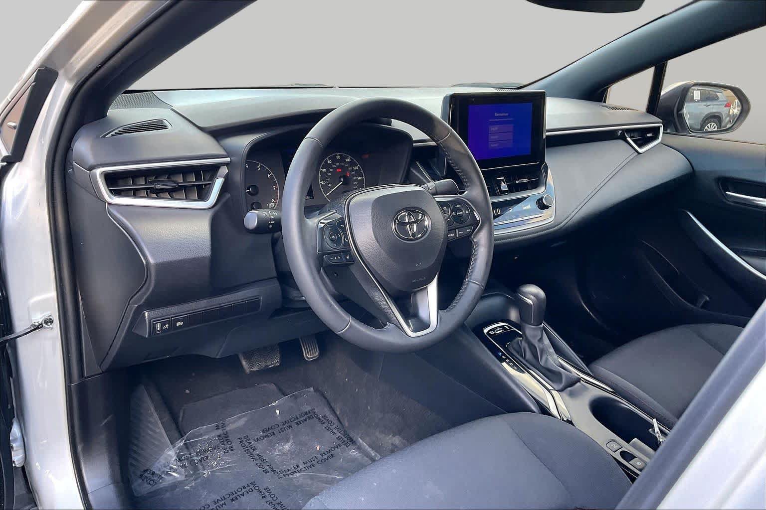 Used 2024 Toyota Corolla SE FWD image 17