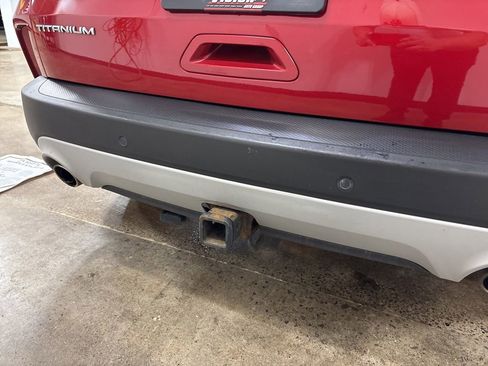 Used 2020 Ford Escape Titanium AWD/4WD image 26