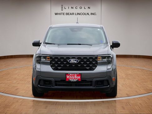 Used 2025 Ford Maverick XLT w/ XLT Luxury Package AWD/4WD image 2