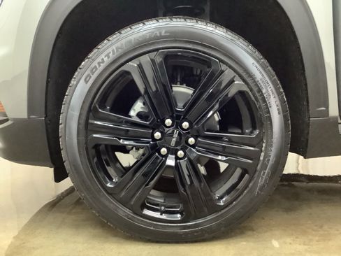New 2026 GMC Acadia Elevation w/ Black Edition AWD/4WD image 30
