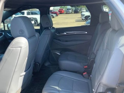 Used 2024 Buick Enclave Essence w/ Sport Touring Edition FWD image 4