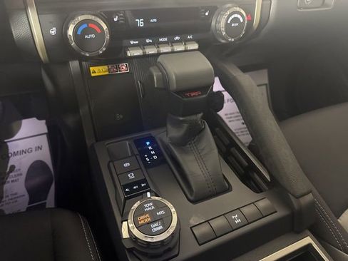 Used 2024 Toyota Tacoma TRD Off-Road w/ TRD Off Road Upgrade Package image 17