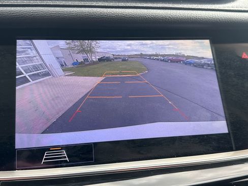 Certified 2020 Cadillac XT5 Premium Luxury AWD/4WD image 19