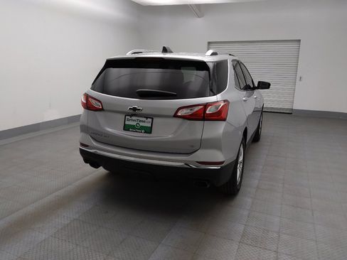 Used 2019 Chevrolet Equinox LT image 7