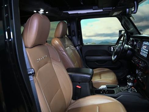 Used 2020 Jeep Wrangler Unlimited Sahara image 63