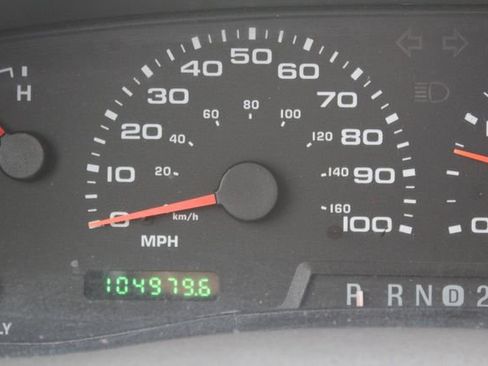 Used 2003 Ford F250 XLT image 35