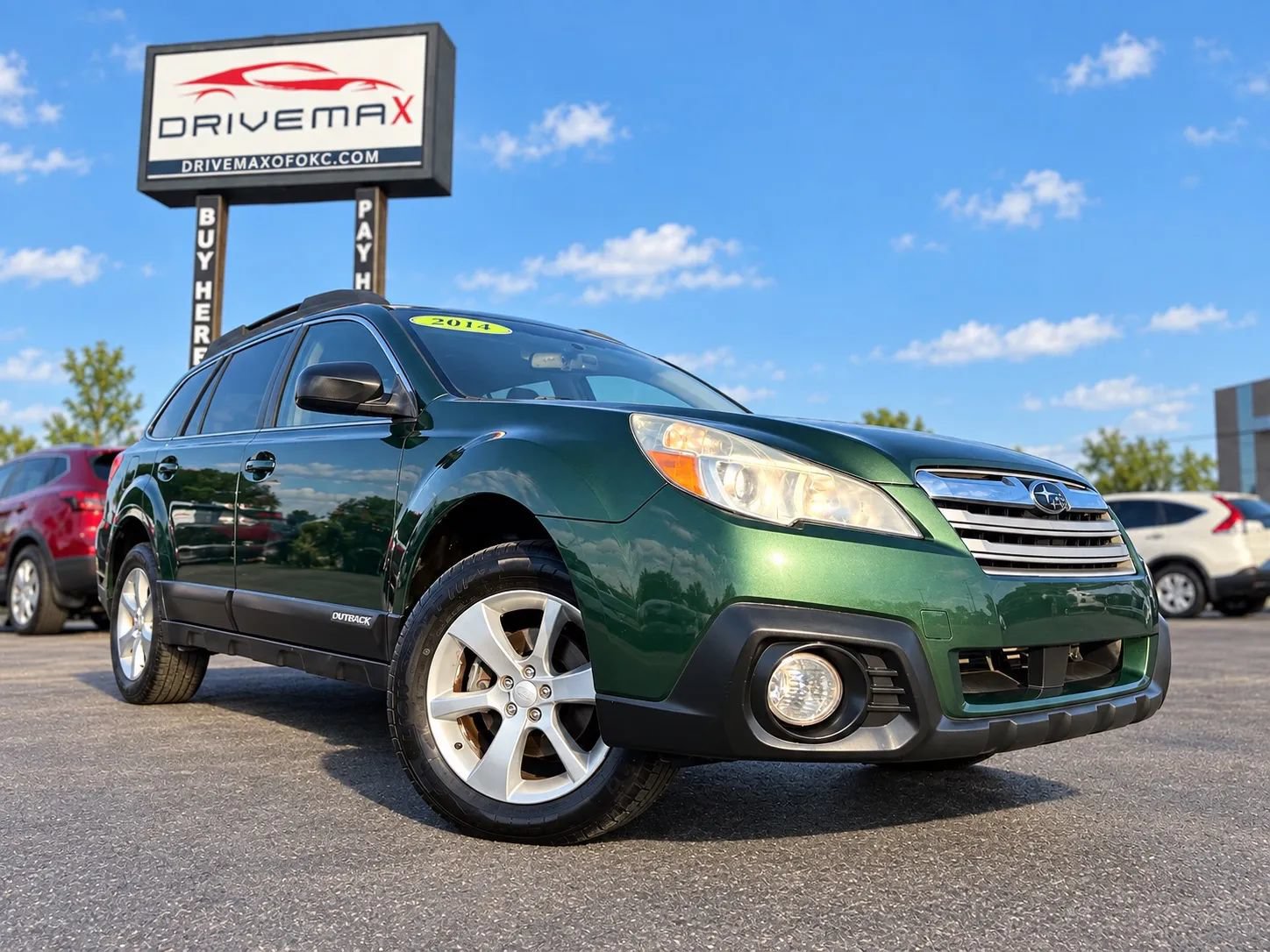 Used 2014 Subaru Outback 2.5i w/ Alloy Wheel Package AWD/4WD image 1