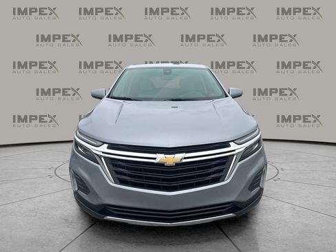 Used 2024 Chevrolet Equinox LT w/ Driver Convenience Package image 8