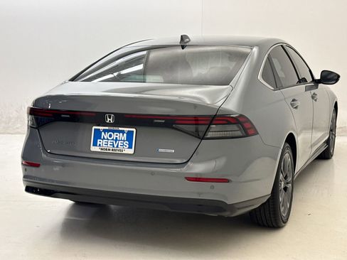 Certified 2025 Honda Accord EX-L image 9