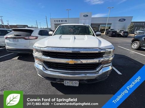 Used 2018 Chevrolet Silverado 1500 LT w/ All Star Edition image 2
