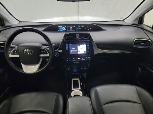 Used 2016 Toyota Prius Two image 15