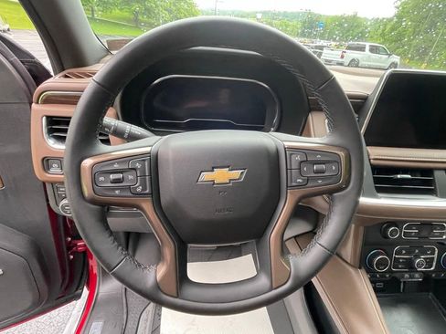 Certified 2024 Chevrolet Tahoe High Country AWD/4WD image 38