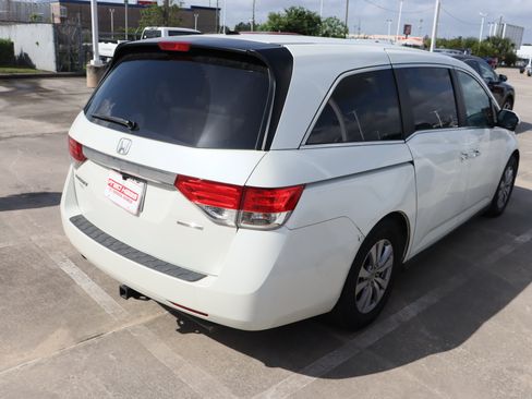 Used 2016 Honda Odyssey SE image 11
