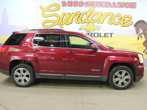 Used 2017 GMC Terrain SLE w/ Convenience Package FWD image 1