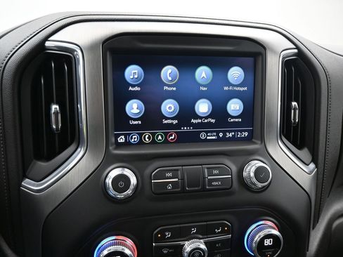 Used 2022 GMC Sierra 3500 Denali image 15