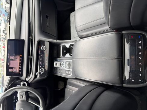 Used 2025 INFINITI QX60 Luxe AWD/4WD image 16