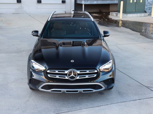 Used 2023 Mercedes-Benz E 450 4MATIC All-Terrain Wagon image 22