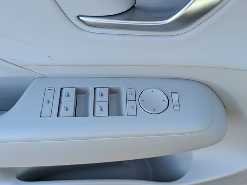 New 2026 Hyundai Kona Limited image 12