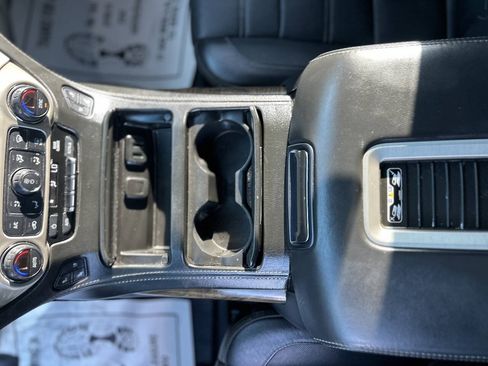 Used 2018 GMC Yukon Denali w/ Denali Ultimate Package AWD/4WD image 15
