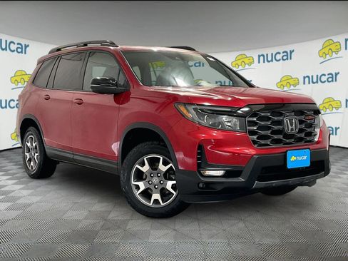 Used 2023 Honda Passport TrailSport image 1