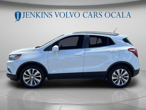 Used 2020 Buick Encore Preferred FWD image 6