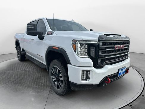 Used 2022 GMC Sierra 2500 AT4 image 3