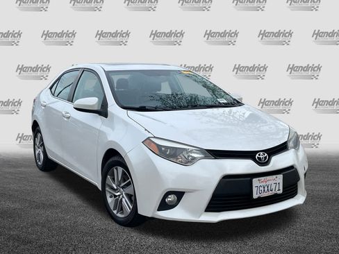 Used 2014 Toyota Corolla LE Premium image 2