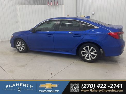 Used 2024 Honda Civic LX image 6