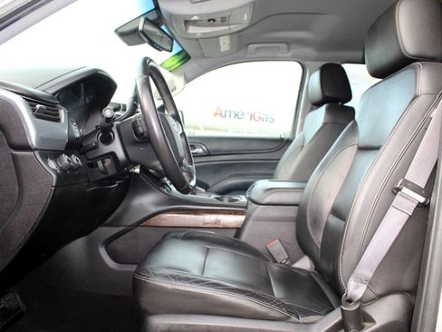 Used 2016 Chevrolet Suburban LT AWD/4WD image 11