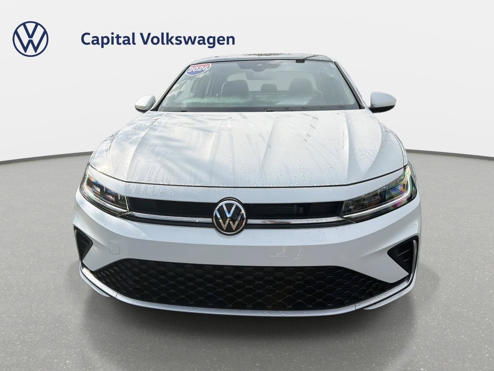 Used 2026 Volkswagen Jetta SE FWD image 2
